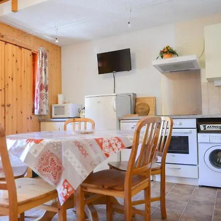 Apartment 2p + Mezzanine, 6 Pers, Expose Ouest A Valloire, Pres Du Centre Et Des Commodites - Fr-1-263-185 *
